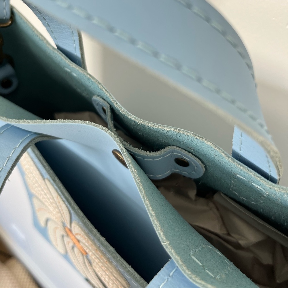 Portland Leather Limited Edition Wildflower Mini Crossbody Tote Glacial Blue - Picture 7 of 10